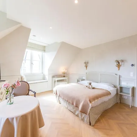 Guest house Mirabel 4*