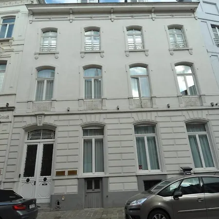 Mirabel Guest house 4*